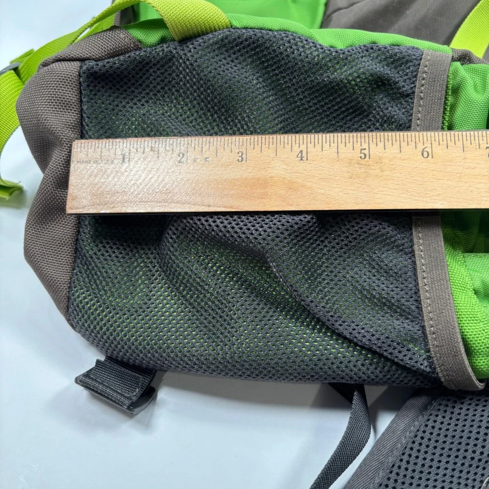 The North Face Skipper Backpack Green Brown Hiking Daypack School Outdoor Sport